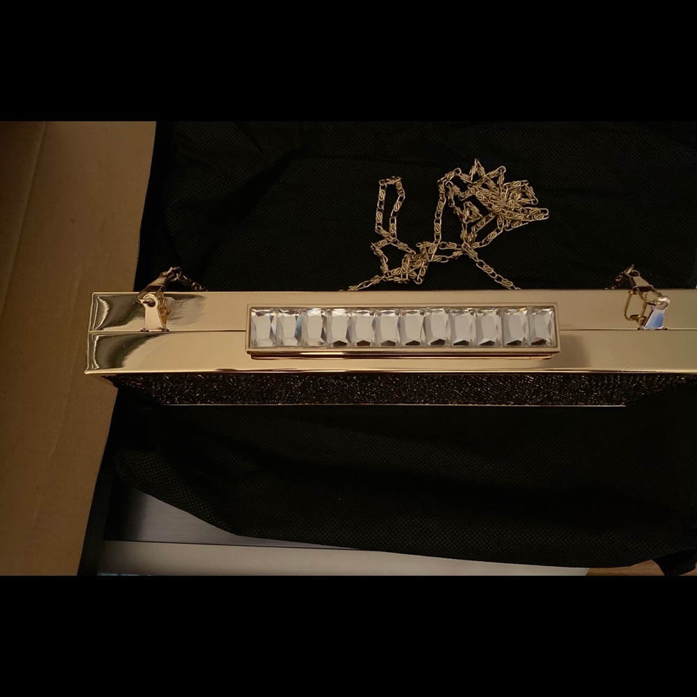 Purse - Picture 6 of 6